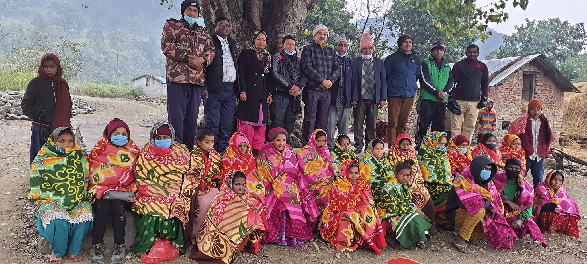 'दिगो बिकास'समृद्ध गोदावरी' अभियान अन्तर्गत वडा नम्बर १०,११ र १२मा कम्बल बितरण